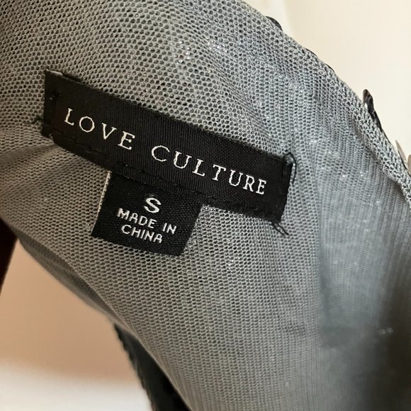 Love Culture Dress Size S - Picture 4 of 4